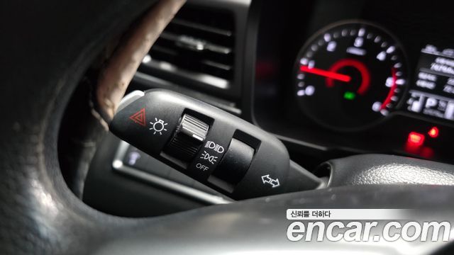 KG Mobility (SsangYong) Very New Tivoli Diesel 1.6 2WD V1 2021 — фото 28