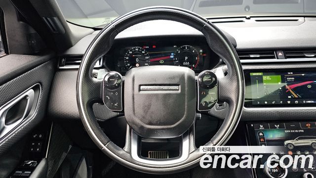 Land Rover Range Rover Velar 3.0 D300 R-Dynamic SE 2019 — фото 13
