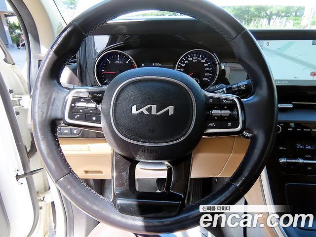 Kia Carnival (IV) Diesel 9-Seater Prestige 2022 — фото 9