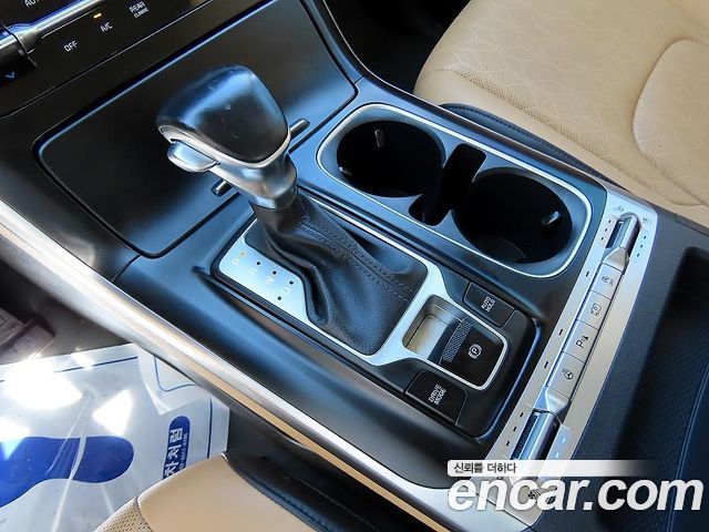 Kia Carnival (IV) Diesel 9-Seater Prestige 2022 — фото 15