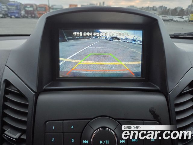 Chevrolet Orlando 2.0 Diesel Platinum Package 2015 — фото 17