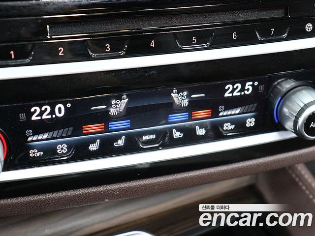 BMW 5 Series (G30) 520d xDrive M Sport Package Plus 2017 — фото 9