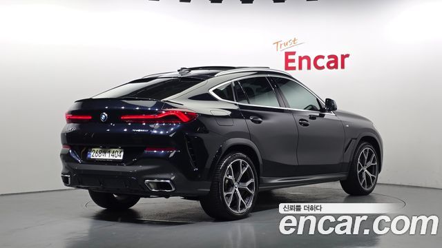 BMW X6 (G06) xDrive40i M Sport 2021 — фото 2