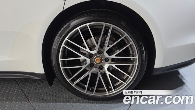 Porsche Panamera (971) 2.9 AWD 2021 — фото 21