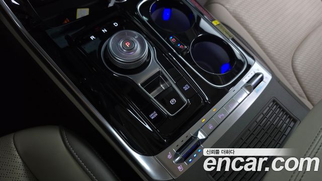 Kia Carnival (IV) Diesel 7-Seater Hi-Limousine Signature 2023 — фото 9
