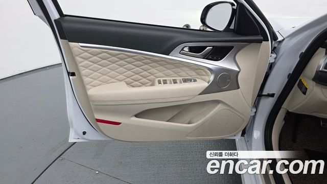Genesis G70 3.3T Sport Supreme 2018 — фото 30