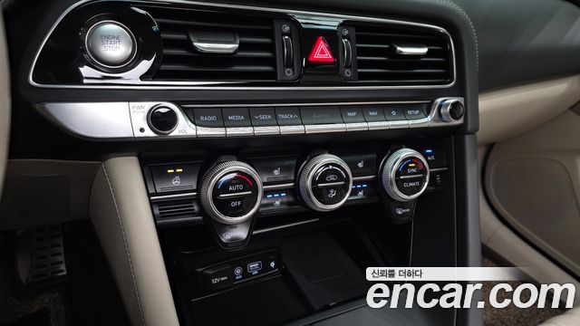 Genesis G70 3.3T Sport Supreme 2018 — фото 34