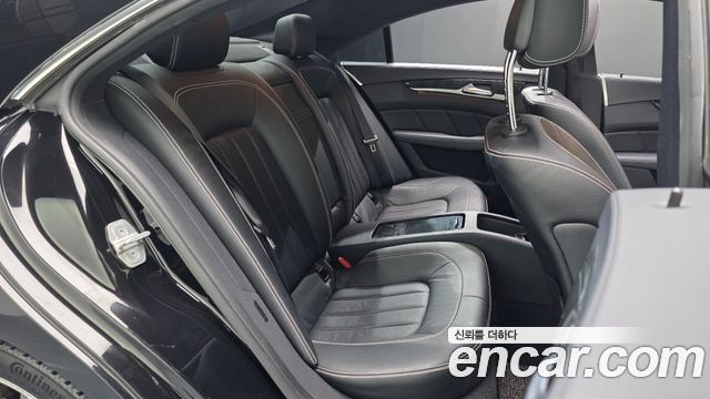 Mercedes-Benz CLS-Class (W218) CLS250 d 4MATIC AMG Line 2017 — фото 11