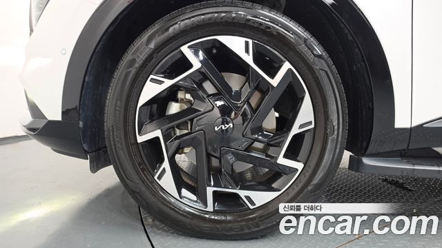 Kia Sportage (V) LPG 2.0 2WD Signature 2023 — фото 5