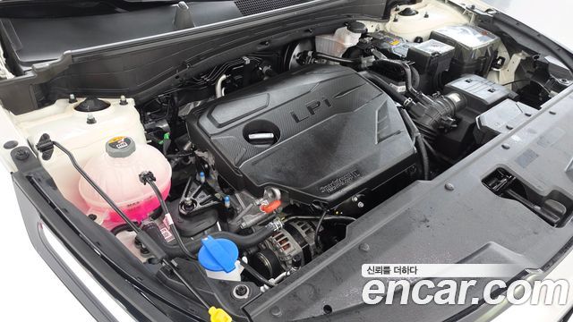Kia Sportage (V) LPG 2.0 2WD Signature 2023 — фото 6