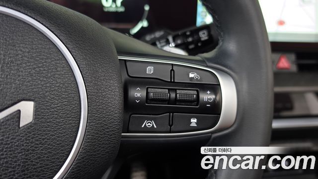 Kia Sportage (V) LPG 2.0 2WD Signature 2023 — фото 16