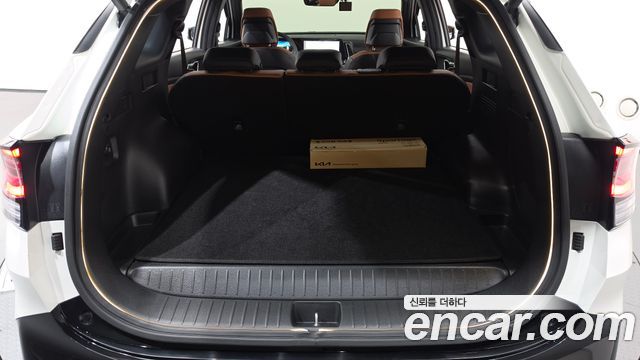 Kia Sportage (V) LPG 2.0 2WD Signature 2023 — фото 19