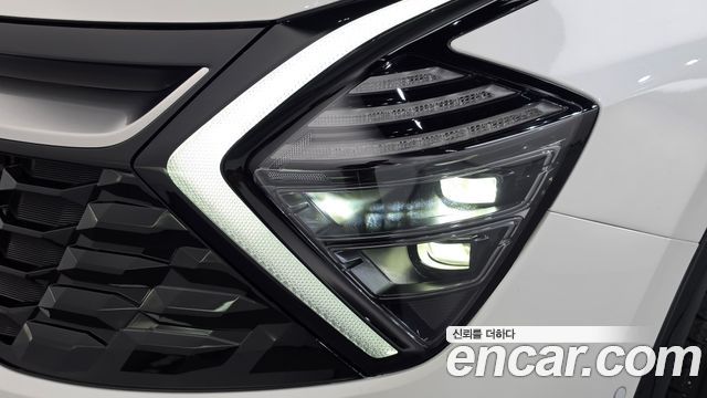Kia Sportage (V) LPG 2.0 2WD Signature 2023 — фото 22