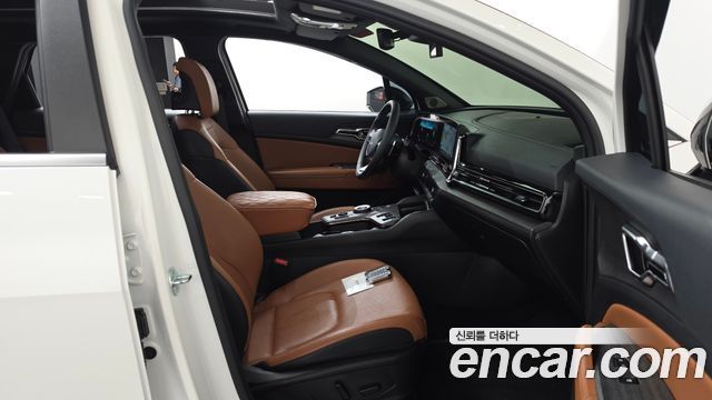 Kia Sportage (V) LPG 2.0 2WD Signature 2023 — фото 26