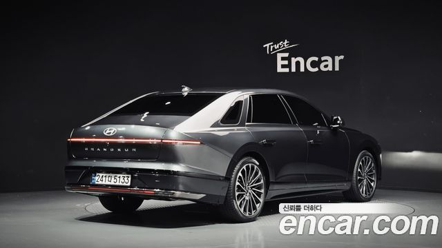 Hyundai Grandeur Hybrid (GN7) Calligraphy 2023 — фото 2
