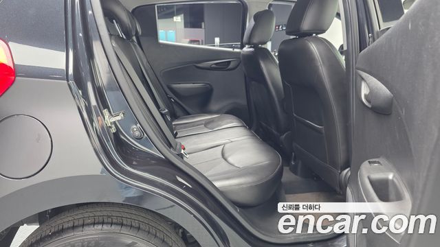 Chevrolet Next Spark LT Plus 2016 — фото 12