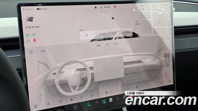 Tesla Model Y L Long Range AWD 2026 — фото 17