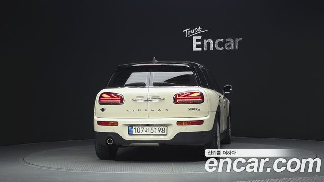 MINI Cooper D Clubman Standard 2nd 2021 — фото 4