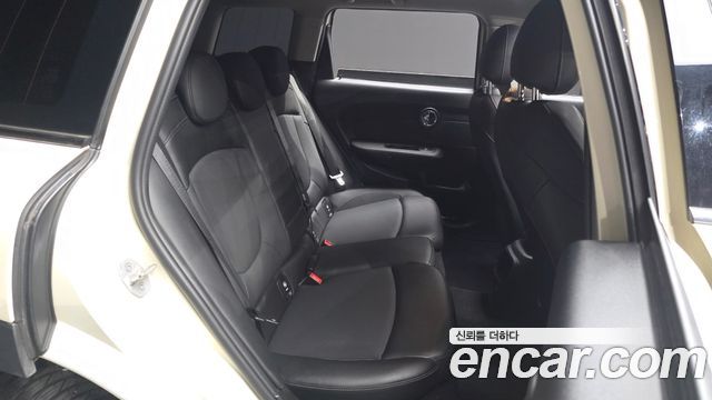MINI Cooper D Clubman Standard 2nd 2021 — фото 11