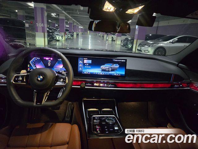 BMW 7 Series (G70) 740d xDrive M Sport 2025 — фото 7