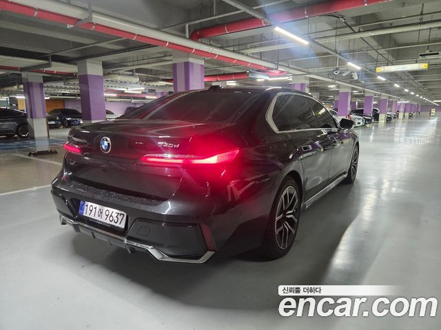 BMW 7 Series (G70) 740d xDrive M Sport 2025 — фото 23