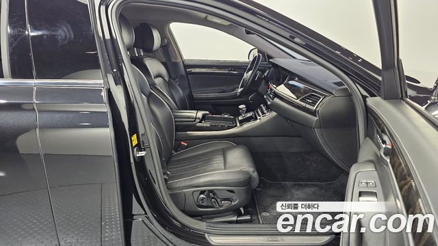 Genesis EQ900 5.0 GDI AWD Limousine Prestige 2018 — фото 11