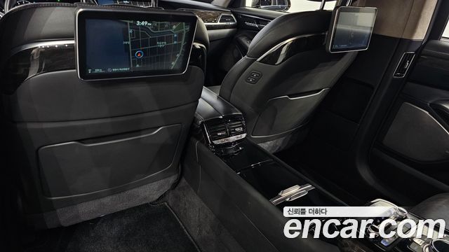 Genesis EQ900 5.0 GDI AWD Limousine Prestige 2018 — фото 18
