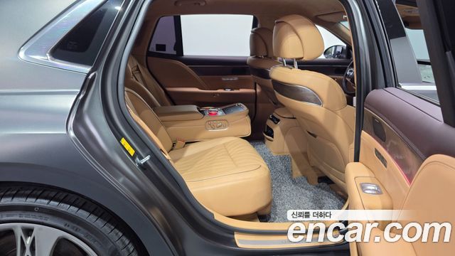 Genesis G90 (RS4) Gasoline 3.5 Turbo e-S/C AWD 2023 — фото 15
