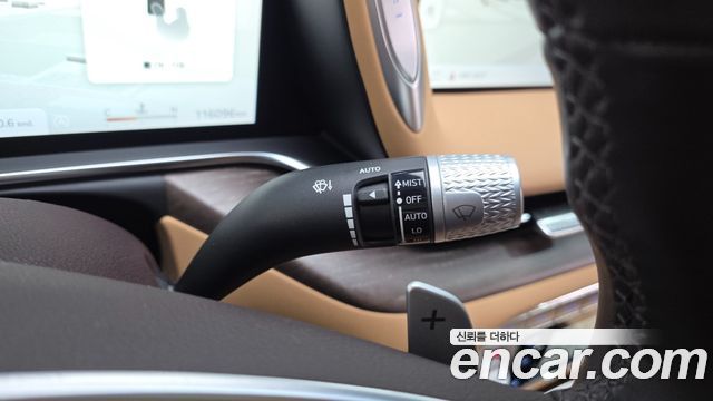 Genesis G90 (RS4) Gasoline 3.5 Turbo e-S/C AWD 2023 — фото 36