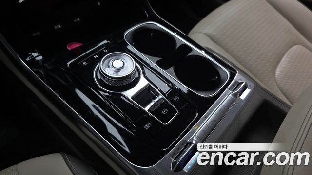 Kia Carnival (IV) Gasoline 7-Seater Hi-Limousine Signature 2022 — фото 9
