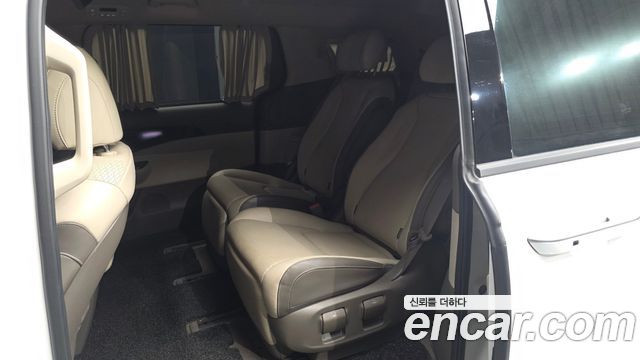 Kia Carnival (IV) Gasoline 7-Seater Hi-Limousine Signature 2022 — фото 12