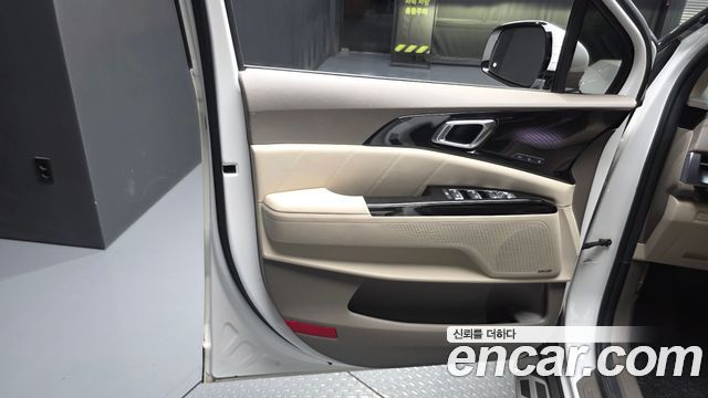 Kia Carnival (IV) Gasoline 7-Seater Hi-Limousine Signature 2022 — фото 24