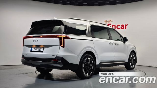 Kia Carnival (IV) HEV 9seater Signature 2026 — фото 2