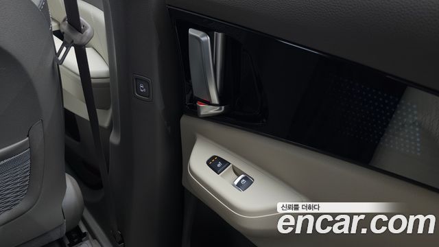 Kia Carnival (IV) HEV 9seater Signature 2026 — фото 19