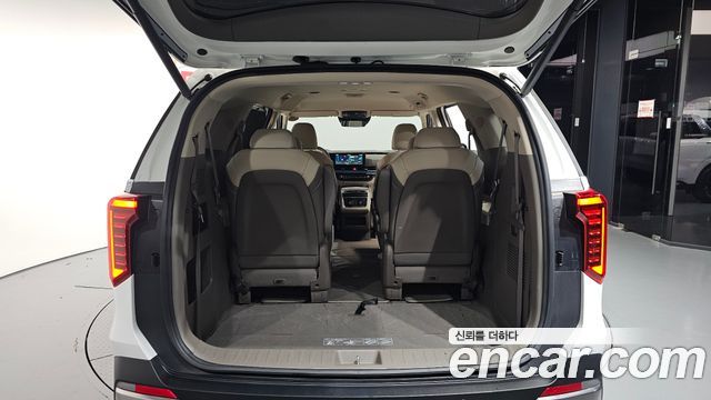 Kia Carnival (IV) HEV 9seater Signature 2026 — фото 20