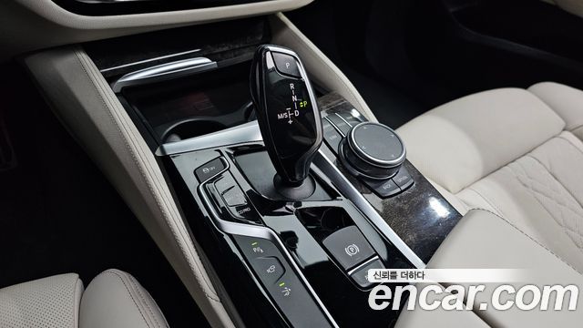 BMW 6 Series GT (G32) 630d xDrive M Sport 2018 — фото 9