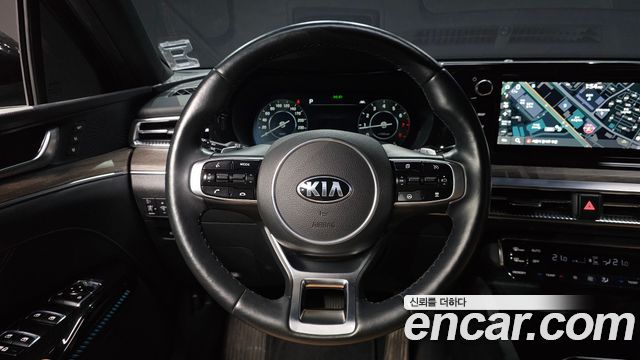 Kia K5 (III) 2.0 Signature 2021 — фото 13