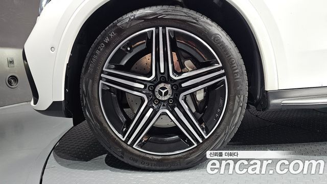 Mercedes-Benz GLC-Class (X254) GLC300 4MATIC Coupe 2024 — фото 5
