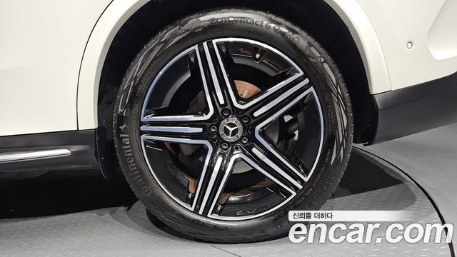 Mercedes-Benz GLC-Class (X254) GLC300 4MATIC Coupe 2024 — фото 21