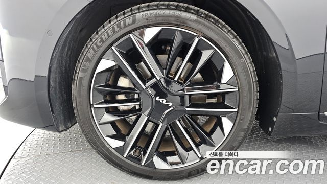 Kia K8 2.5 Gasoline 2WD Noblesse 2026 — фото 5