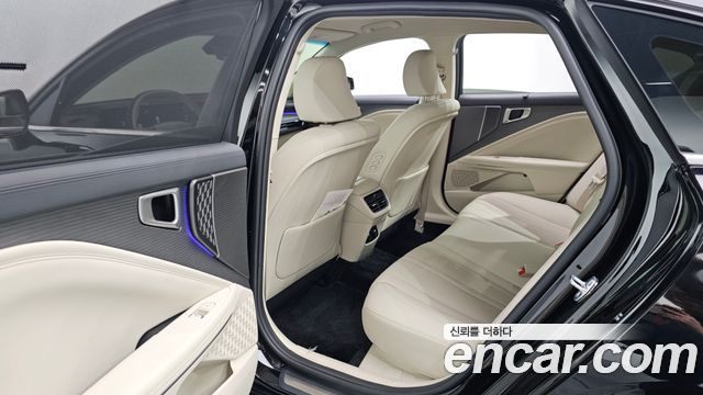 Kia K8 2.5 Gasoline 2WD Noblesse 2026 — фото 12