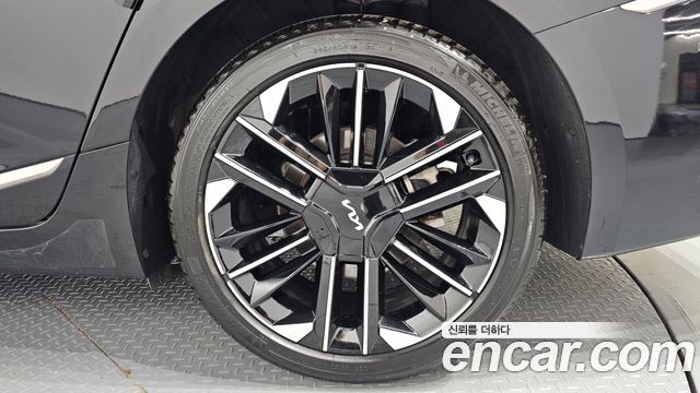 Kia K8 2.5 Gasoline 2WD Noblesse 2026 — фото 21