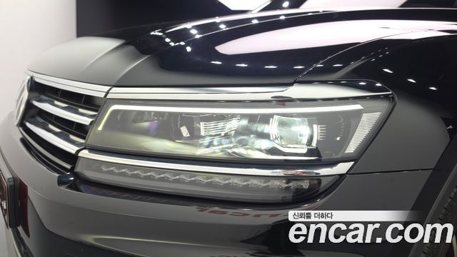 Volkswagen Tiguan (II) 2.0 TDI Prestige 2020 — фото 28