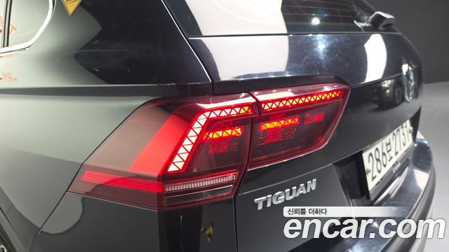 Volkswagen Tiguan (II) 2.0 TDI Prestige 2020 — фото 29