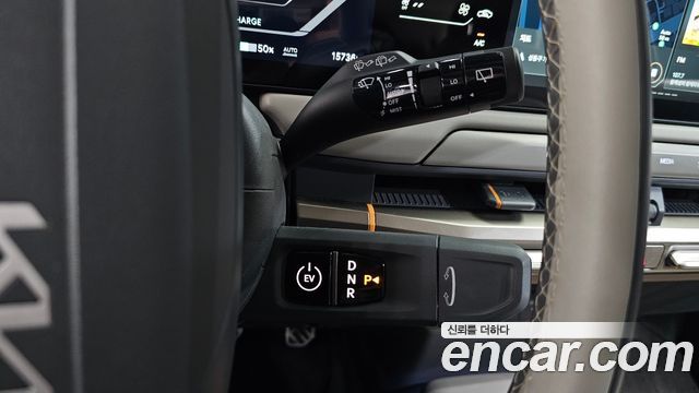 Kia EV3 Long Range 2WD Earth 2025 — фото 9