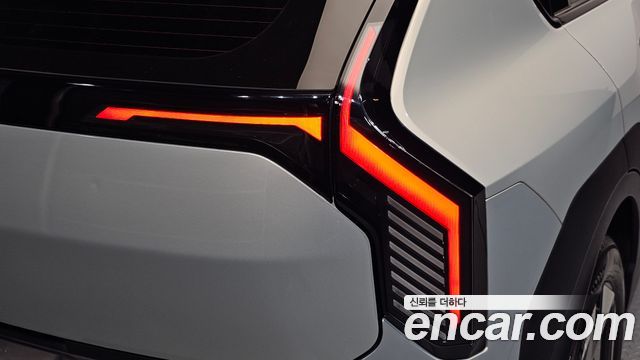 Kia EV3 Long Range 2WD Earth 2025 — фото 23