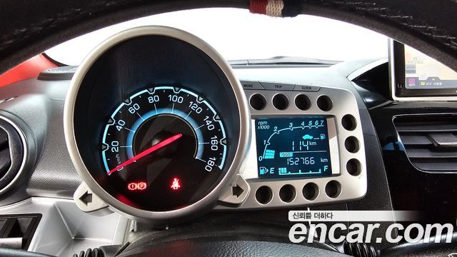 Chevrolet Spark LT Special Edition 2012 — фото 8