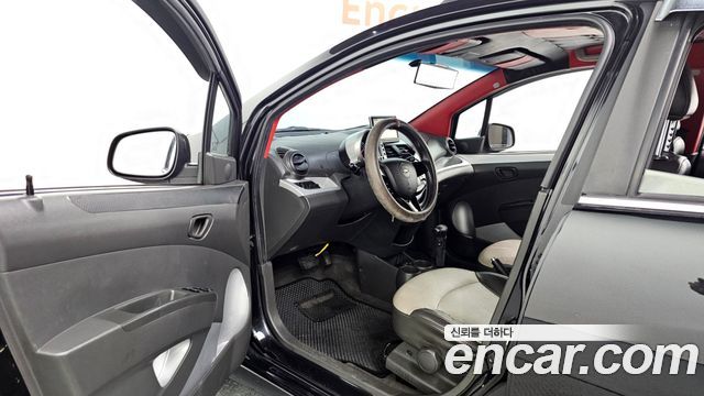 Chevrolet Spark LT Special Edition 2012 — фото 10