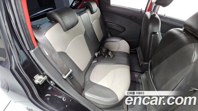 Chevrolet Spark LT Special Edition 2012 — фото 11