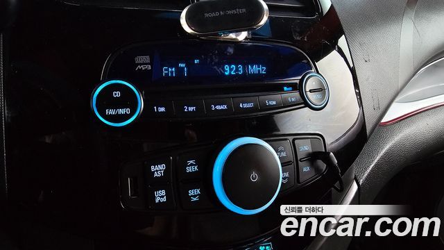 Chevrolet Spark LT Special Edition 2012 — фото 17